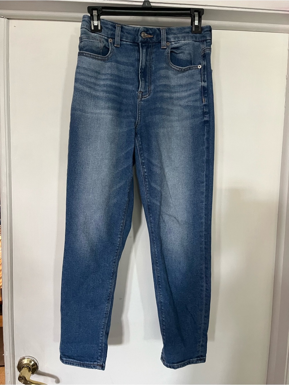 American Eagle Curvy Mom Jean in Blue Denim